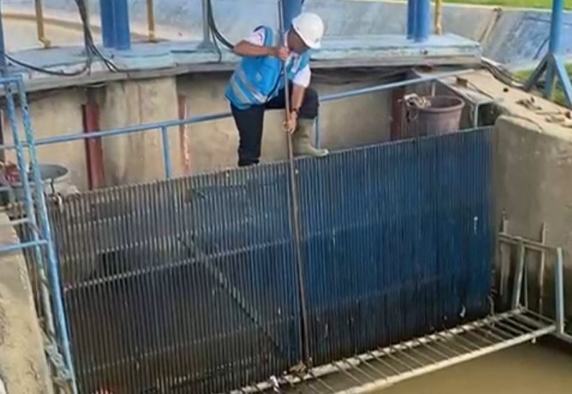 Jaga Kualitas Air Perumda Tirtanadi Cuci Reservoir 2 IPAM Sunggal